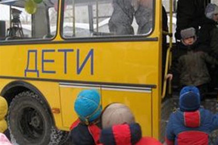 В Новосибирске с 30 декабря по 10 января проезд для школьников в общественном транспорте будет бесплатным